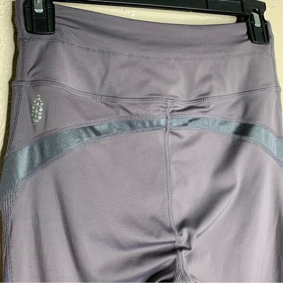 Free people movement tap back ribbed mesh biker shorts gray - Picture 6 of 14
